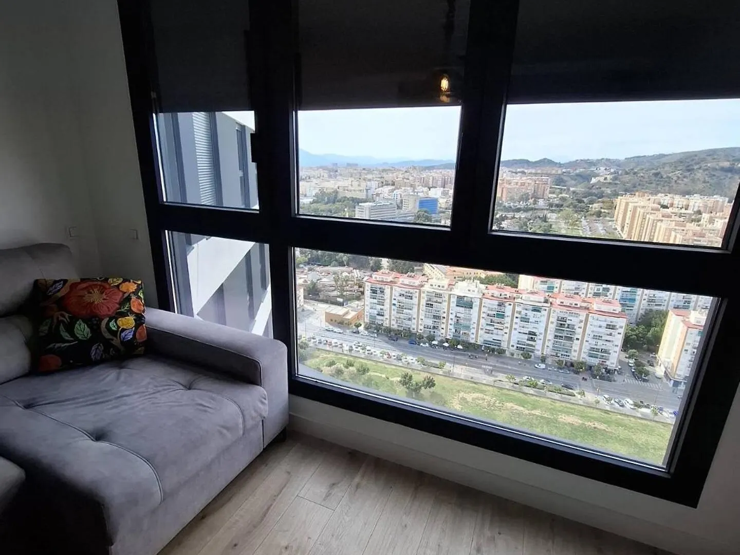 Happy Travel Urban Sky 26A Apartment Malaga 0*,