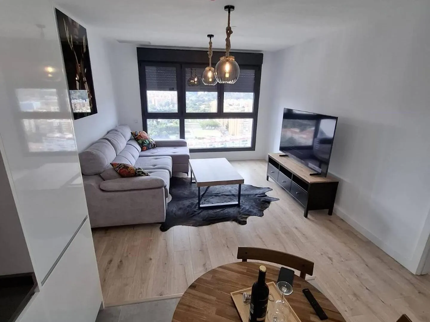 Happy Travel Urban Sky 26A Apartment Malaga